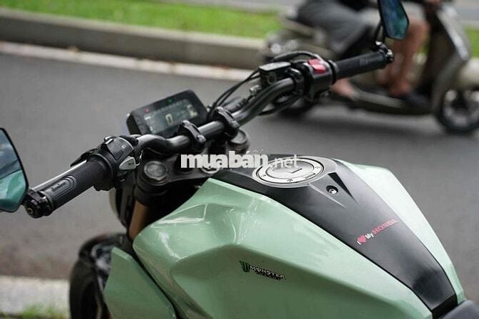 🩷❤️ Honda CB300R 2020 siu đẹp , bạc đen