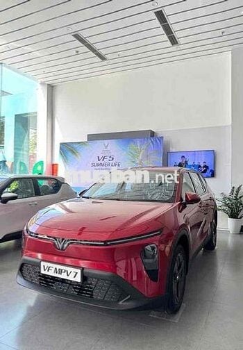 VINFAST MPV 7 TRẢ TRƯỚC TỪ  62 TRIỆU