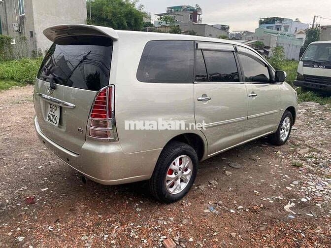 Toyota Innova 2007 Số sàn Vàng cát