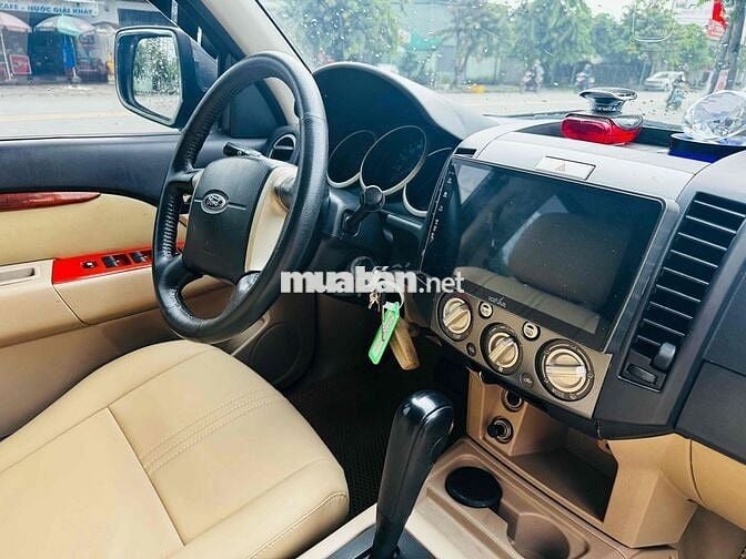 Ford Everest 2011 Tự động, siêu cọp, Hàng hiếm