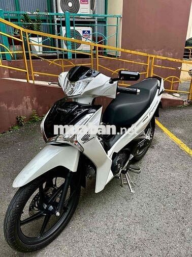 Honda Future Led 2024 Trắng đen 8000 km