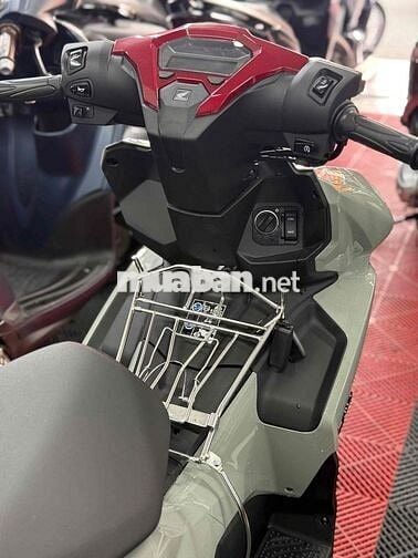 AB160 ABS 2026 Chính Chủ Xám đỏ 200KM siêu lướt💥