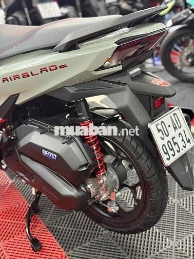 AB160 ABS 2026 Chính Chủ Xám đỏ 200KM siêu lướt💥