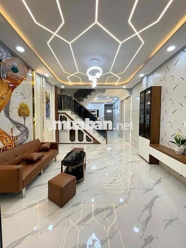 BÁN GẤP NHÀ MỚI ĐẸP - TRUNG TÂM QUẬN 6 - DT 4,2 x 13M, 3 TẦNG.