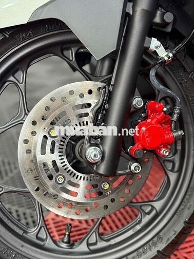 AB160 ABS 2026 Chính Chủ Xám đỏ 200KM siêu lướt💥