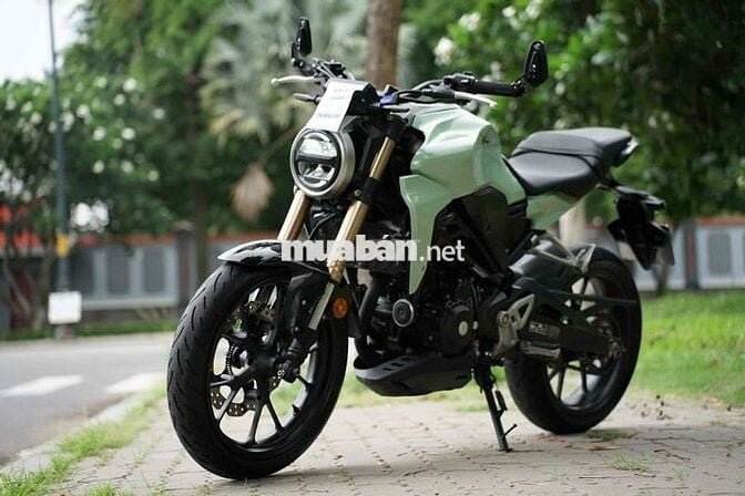 🩷❤️ Honda CB300R 2020 siu đẹp , bạc đen