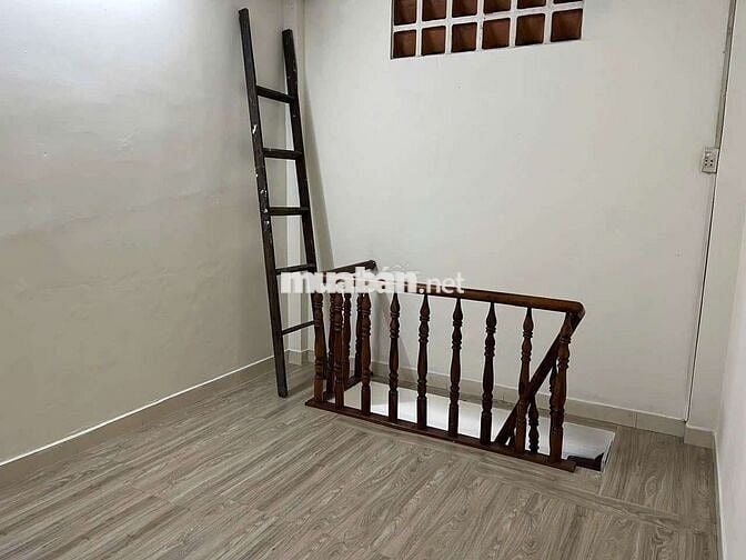 cần cho thuê nhà ở hoặc làm xưởng