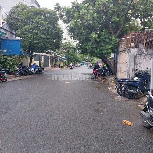 Cho thuê mặt bằng đường số 11 giá 6tr/ tháng 