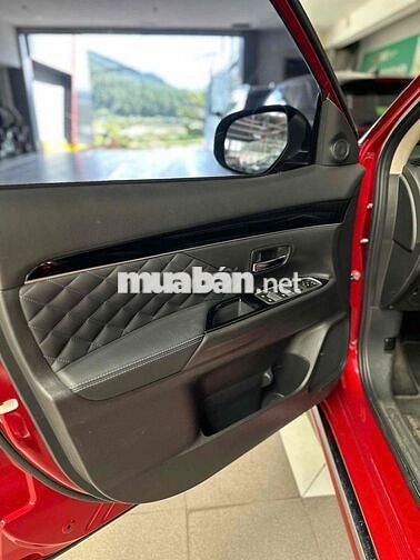 Mitsubishi Outlander Premium 2022 Đỏ 43.400 km
