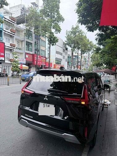 Mitsubishi Xpander 7 chỗ Đen 26.658 km