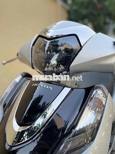 Honda Lead 125 2VALVE Smartkey