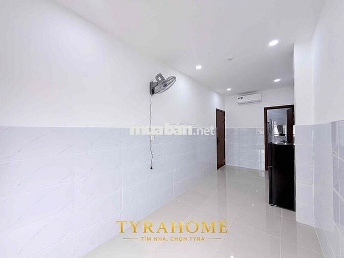 Căn Hộ Mới 100% Free Tiền Nhà Thág 7 Có Thang Máy Phòng Balcony Thoáng