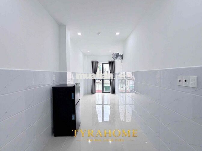 Căn Hộ Mới 100% Free Tiền Nhà Thág 7 Có Thang Máy Phòng Balcony Thoáng