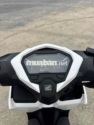 Honda Vario 125 2024 Trắng