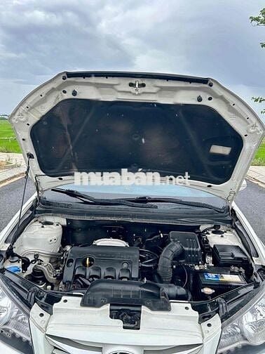 Hyundai Avante 2011 Số sàn Trắng