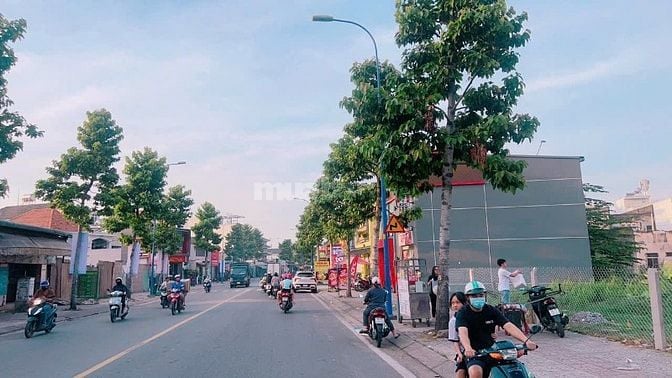 BÁN ĐẤT NGANG 23M DÀI 26M, MỘT XẸC NGẮN LÊ THỊ HÀ