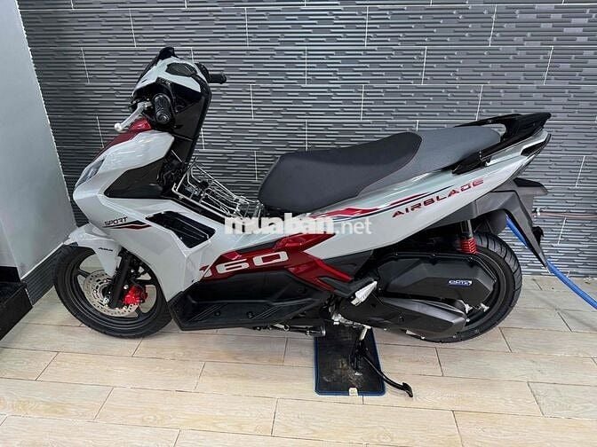 Honda Air Blade 160 ABS 2025 Trắng đỏ 70km