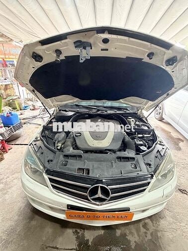 Mercedes-Benz C-Class Trắng 142.357 km