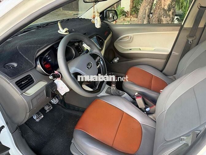 Kia Morning 2016 Số sàn Trắng 140.000 km