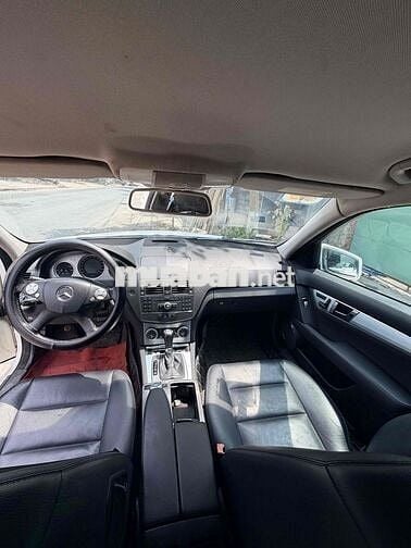 Mercedes-Benz C-Class Trắng 142.357 km