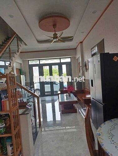 bán nhà phường Bửu Hòa gần khu tái định cư Bửu Hòa mới đường 7 chổ 