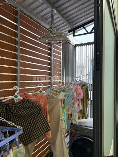 CĂN 1: BÁN NHÀ HẺM 4M LẠC LONG QUÂN, P.3, Q.11, 5.5 TỶ.