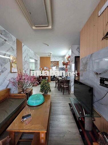 căn hộ 2pn nội thất siêu đẹp,xách vali vào ở ngay