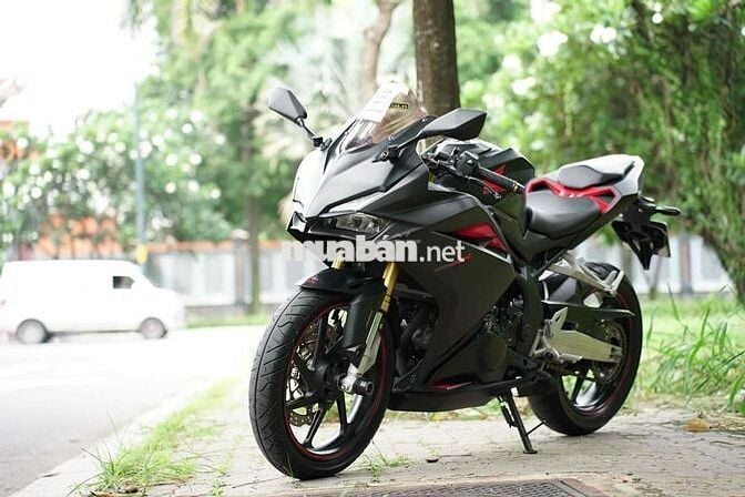 ❤️🐷 Honda CBR250RR 2018 Đen có đổi xe và góp