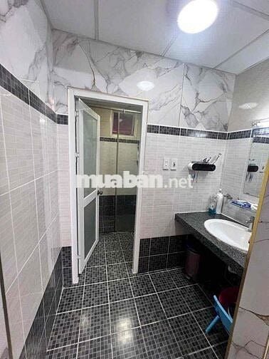 căn hộ 2pn nội thất siêu đẹp,xách vali vào ở ngay