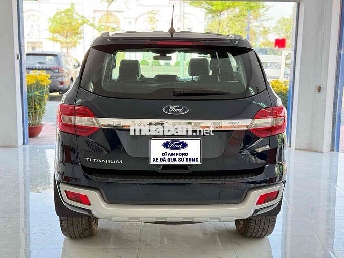 Ford Everest Titanium 2022 4x2 BiTurbo Đen
