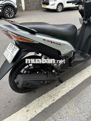 Yamaha Luvias 2011 Xám Xi Măng máy zin êm