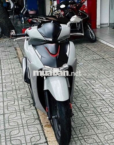 Honda SH 160i ABS 2026 Xám 591 km