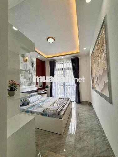 45m2 vuông vức, Nhà mới,Xe Hơi Vào Nhà, Đường Lê Lợi