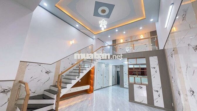 nhà mặt tiền kinb doanh phường dĩ an - tp hcm 