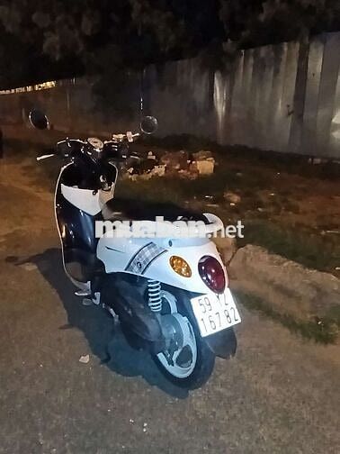 Yamaha Mio Classico Trắng