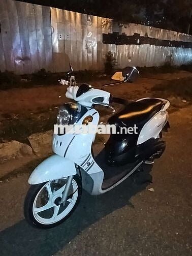 Yamaha Mio Classico Trắng
