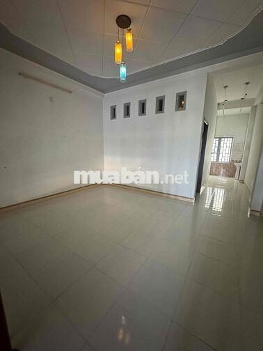 Bán Nhà 04 Tầng đường Văn Tiến Dũng