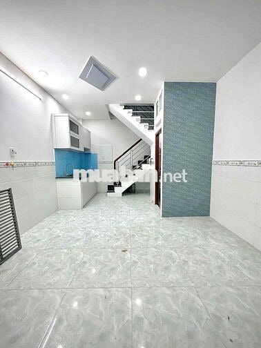 Giá 3.65 - Nguyễn Sơn 35m2(3.5x10), 4 tầng, Gộp Bank, Tân Phú