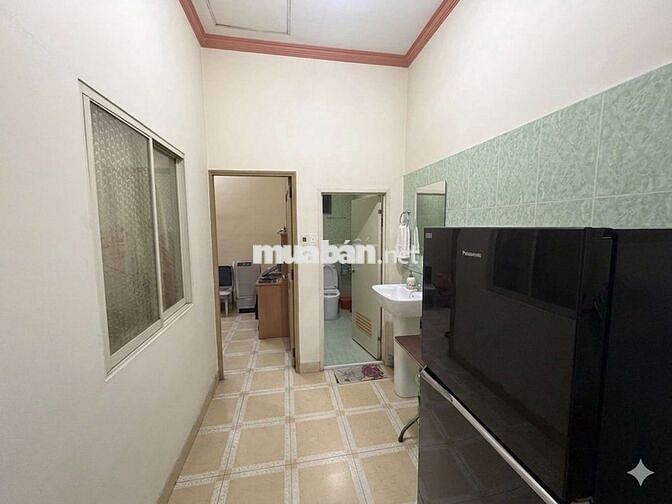 ANH CHỊ VỪA Ở VỪA KD NÊN LẤY CĂN NÀY Ạ, MT ĐHT 11 (5X20) GIÁ HƠN 9TỶ 