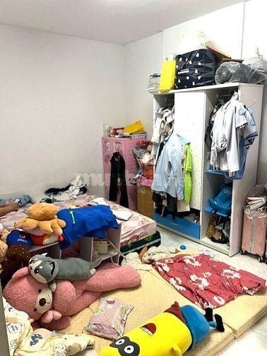 cần bán gấp căn hộ 2PN , 1toilet 2tỷ030 còn thương lượng
