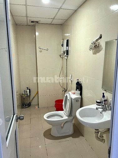 cần bán gấp căn hộ 2PN , 1toilet 2tỷ030 còn thương lượng