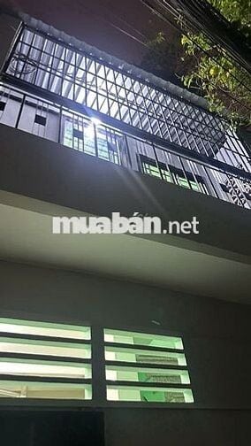 Bình Thạnh cho thuê nhà 2 mặt tiền giá khởi nghiệp