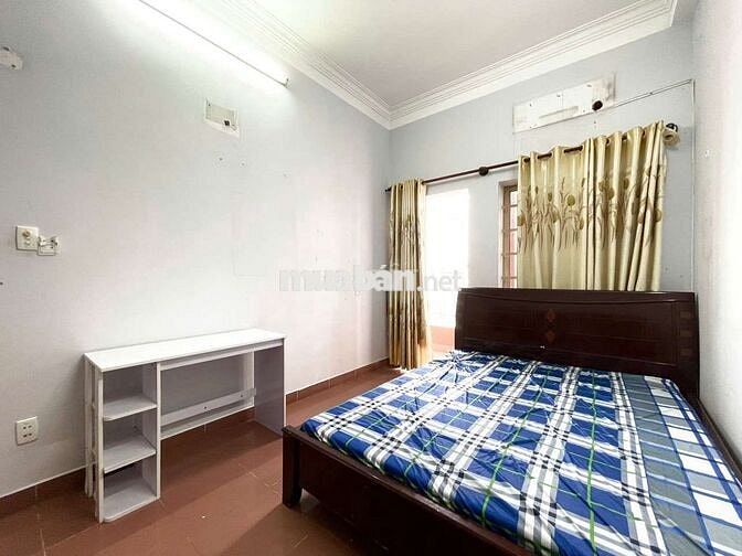NHÀ 3 LẦU 170m2 GIÁ RẺ NGAY CVPM, TÔ KÝ, TIỆN ĐI GÒ VẤP 