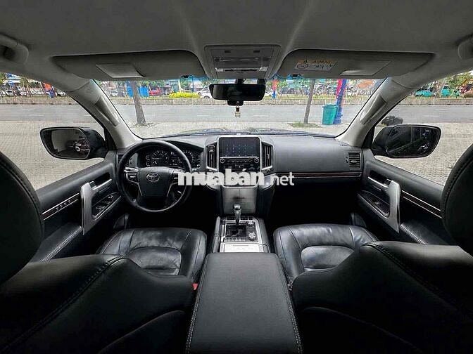 Toyota Land Cruiser VX 2016 4.6 V8 Đen 1Chủ