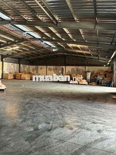 Ch thuê kho 2000m2 ngay MT QL1A xe cont ra vào tận nơi P Linh Xuân