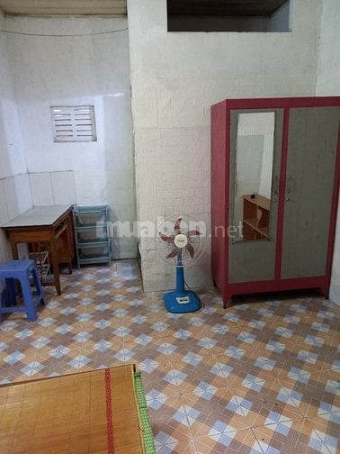 Chính chủ cho thuê phòng trọ khép kín kín tại 132/36 đường Cầu giấy
