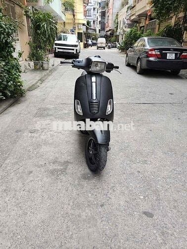 Piaggio Vespa Đen Xe tay ga