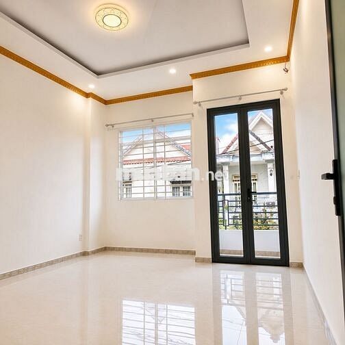 Nhà hẻm oto, pháp lý rõ, sang tên nhanh cho khách mua ở thật