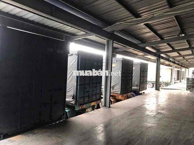 Ch thuê kho 2000m2 ngay MT QL1A xe cont ra vào tận nơi P Linh Xuân