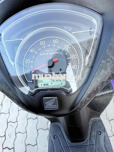 Honda Vision 2024 Tím 4202 km